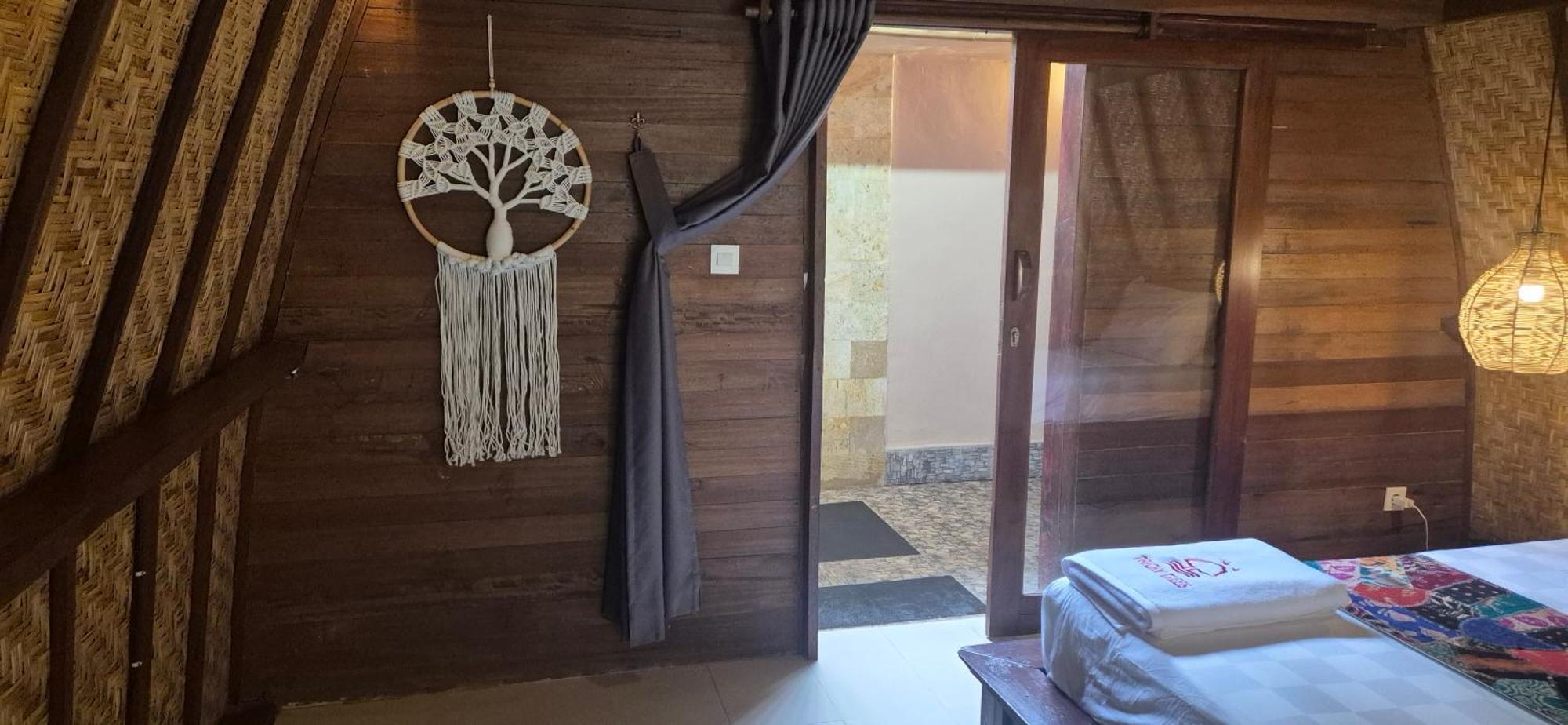 Tricky Trees Sunset Bungalows Gili Air Ngoại thất bức ảnh